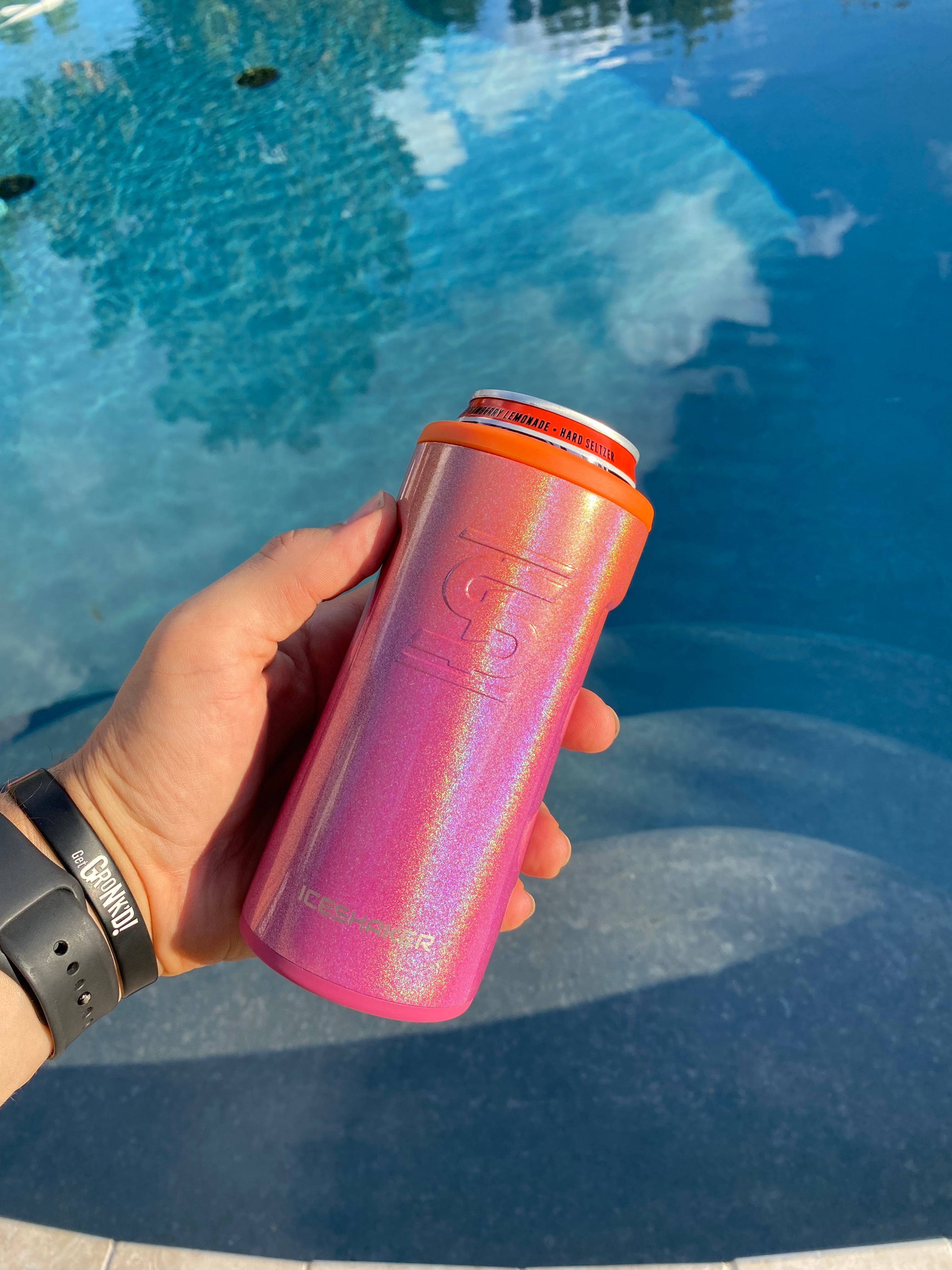 Porta Latas Summer Escape - https://www.iceshaker.com/